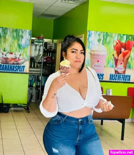 Karina Medina OnlyFans Thumbnail #eyt6JhJzMF