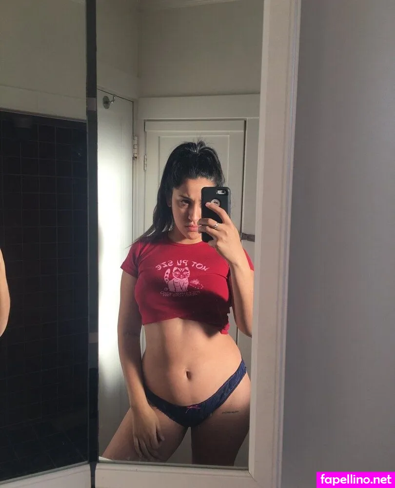 karendianne06, karinapadilla__ Nude Leaked OnlyFans Photo #2SOsTfU9Ah