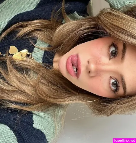 Karina Scherzer OnlyFans Thumbnail #81Z0FRSwNN