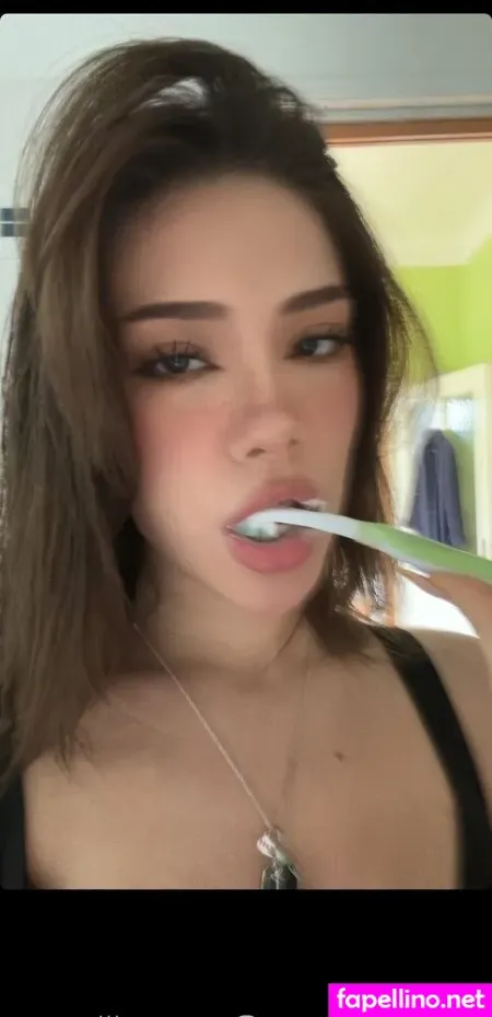 Karina Scherzer OnlyFans Thumbnail #BC3cze7DAw