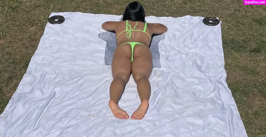 Karina Valentina OnlyFans Thumbnail #1qxHWsFNUZ