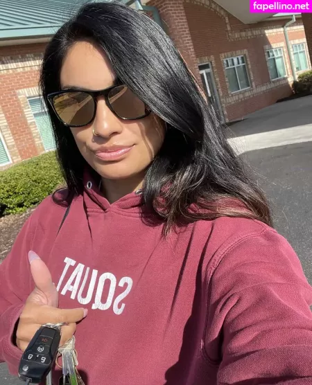 Karina Valentina OnlyFans Thumbnail #7zzFT8Ily8