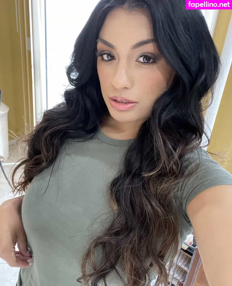 https:, officialkarinav Nude Leaked OnlyFans Photo #gitt2jGhsO