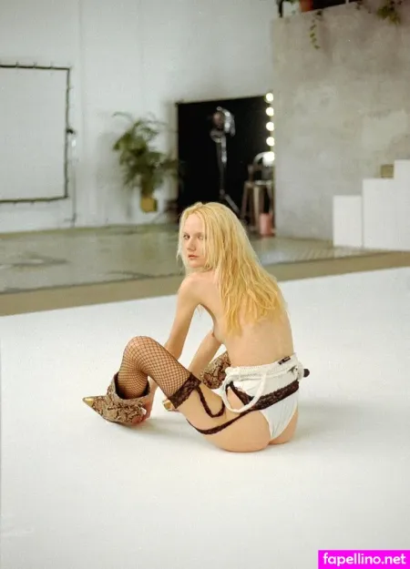 Karina Vasilishin OnlyFans Thumbnail #kHtIFvYvQk