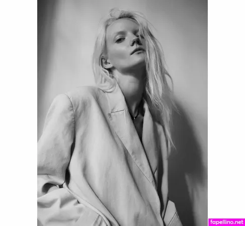 Karina Vasilishin OnlyFans Thumbnail #lN9oMDBzU3