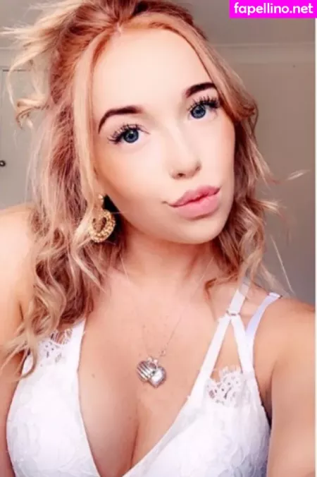 Karina Williamson OnlyFans Thumbnail #XzyuPij5Tt