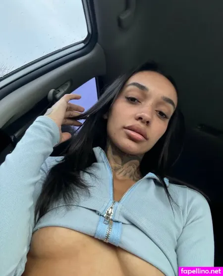 Karinaalphabae OnlyFans Thumbnail #6bLtUiO3Uv