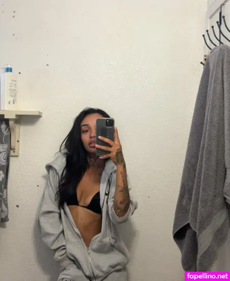 Karinaalphabae OnlyFans Thumbnail #omC5sFqyk8