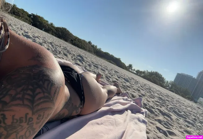 Karinakissfree OnlyFans Thumbnail #VqKMrnW8hB