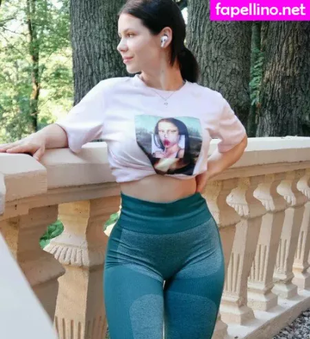 Karinakliauz OnlyFans Thumbnail #uahjSEXpol