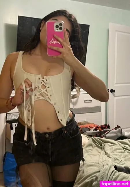 Karinamasfina 2 OnlyFans Thumbnail #yFlFUAo2XI