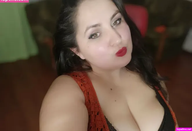 Karinamoonn OnlyFans Thumbnail #Ie0yNbdqmb