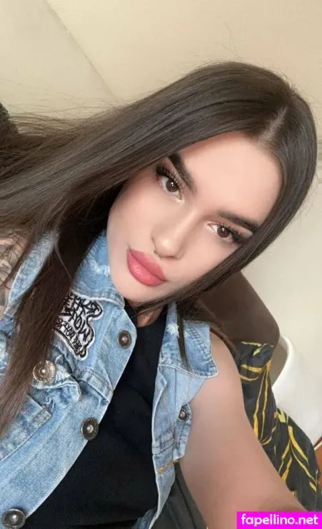 Karinaxbabe OnlyFans Thumbnail #pW5XSedPyC