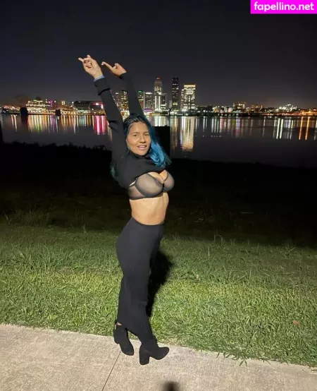 Karine Staehle OnlyFans Thumbnail #nnaNp9r7vK