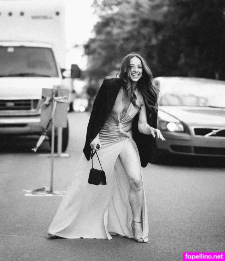 Karine Vanasse OnlyFans Thumbnail #WW3BA2YmqN