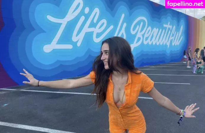 Karinne Elizabeth OnlyFans Thumbnail #4oXlYEUuC6