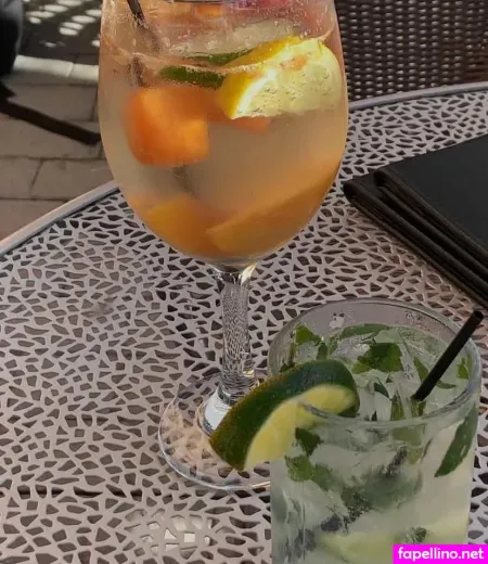 Karisbechard OnlyFans Thumbnail #9VnGMwjmyj