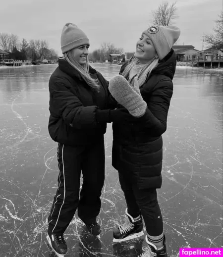 Karisbechard OnlyFans Thumbnail #mPlFx3AwZg