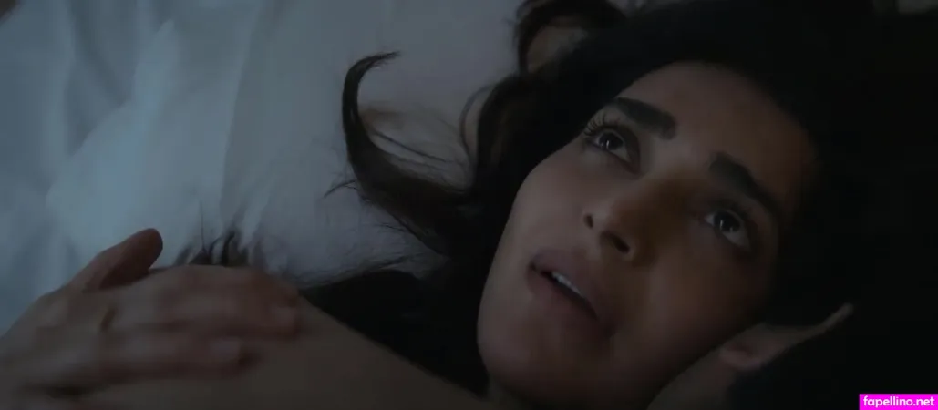 Karishma Tanna OnlyFans Thumbnail #Uny043hDkK