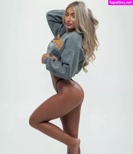 Karissaa Bauzonn OnlyFans Thumbnail #CJ5RaVHfPO