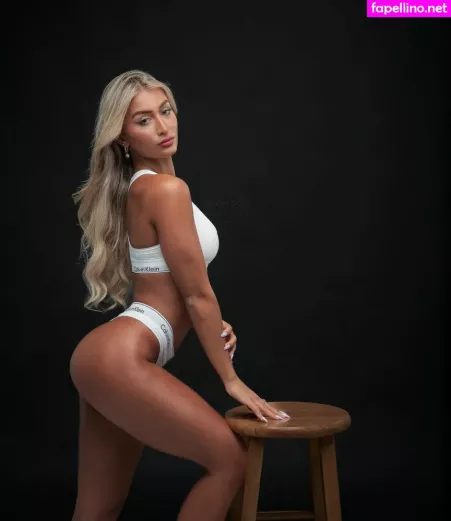 Karissaa Bauzonn OnlyFans Thumbnail #nVBJKc6rWm