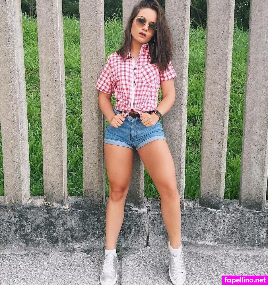 giuliabrum, karizebrumoficial Nude Leaked OnlyFans Photo #SCi5eNW6Dl