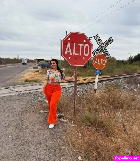 Karla Escalante OnlyFans Thumbnail #1jbOxGTbvN