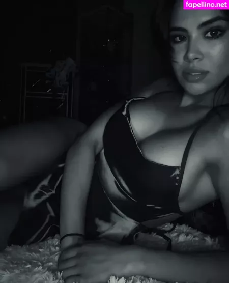 Karlaamarie OnlyFans Thumbnail #NeiY0F4Ta0