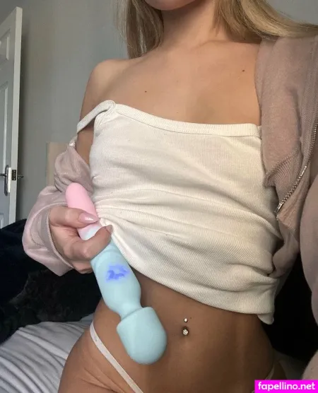 Karlagrey OnlyFans Thumbnail #gEIKIExXjx