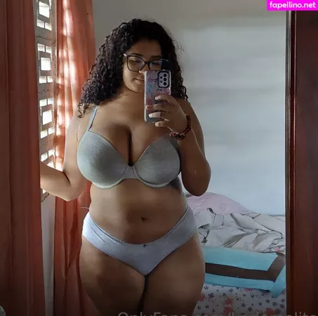 Karlamelito OnlyFans Thumbnail #8vM8tA4CS2