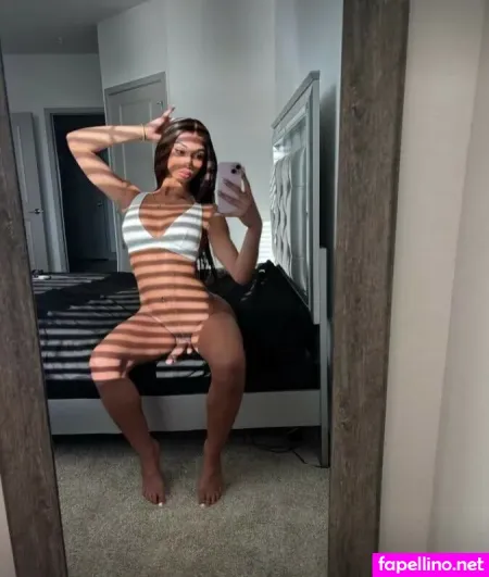 Karlanyrobie OnlyFans Thumbnail #ov8eLYVtES