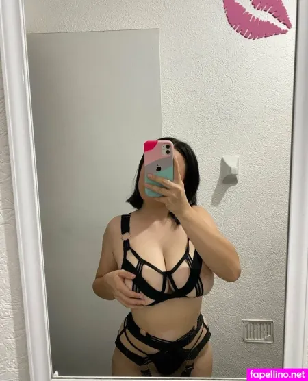 Karlaruiz05 OnlyFans Thumbnail #33LGxM89OI