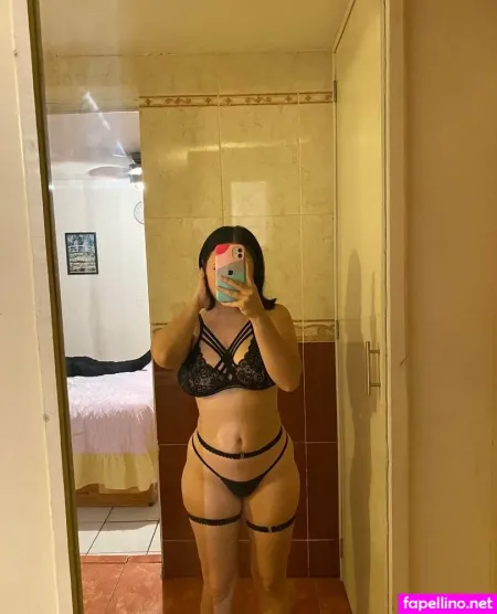 Karlaruiz05 OnlyFans Thumbnail #4B5UDSh5D5