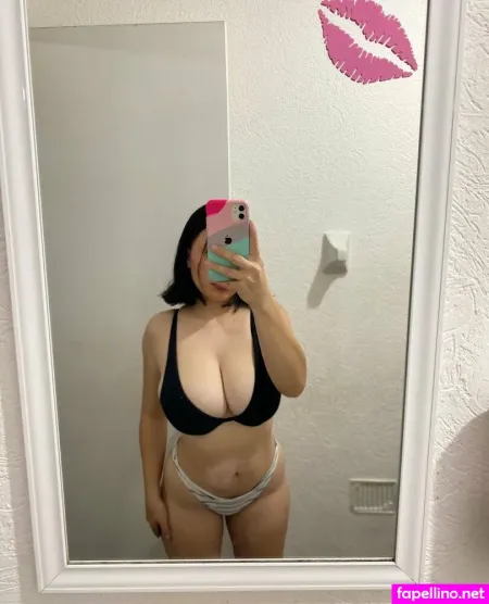 Karlaruiz05 OnlyFans Thumbnail #K9hn4X7OtL