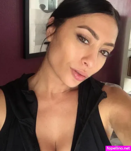 Karlee Leilani OnlyFans Thumbnail #oFoWXiG4Xq