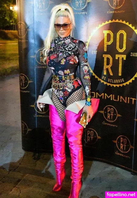 Karleusa Main Profile Photo