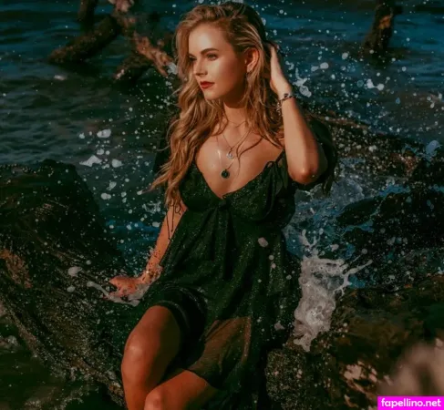 Karley Scott Collins OnlyFans Thumbnail #arbjqZj5dL