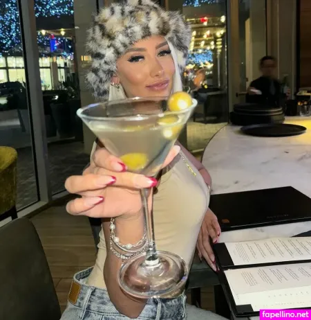 Karli Henneman OnlyFans Thumbnail #Rv1m8AQL9L