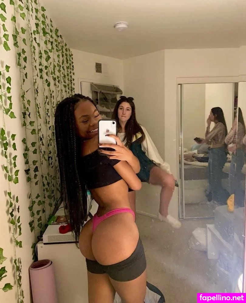karliebaby_k, karlieee_k Nude Leaked OnlyFans Photo #3aoGIBGxda