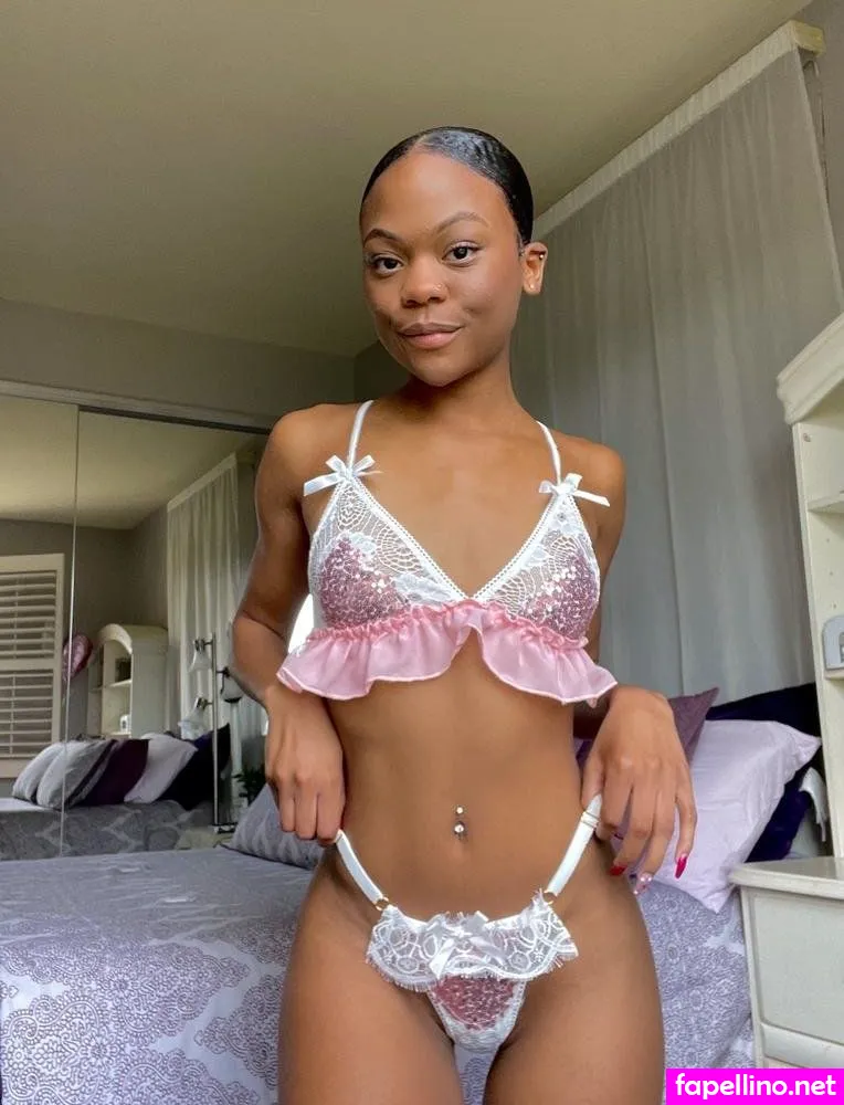 karliebaby_k, karlieee_k Nude Leaked OnlyFans Photo #9lOWFbH0ub