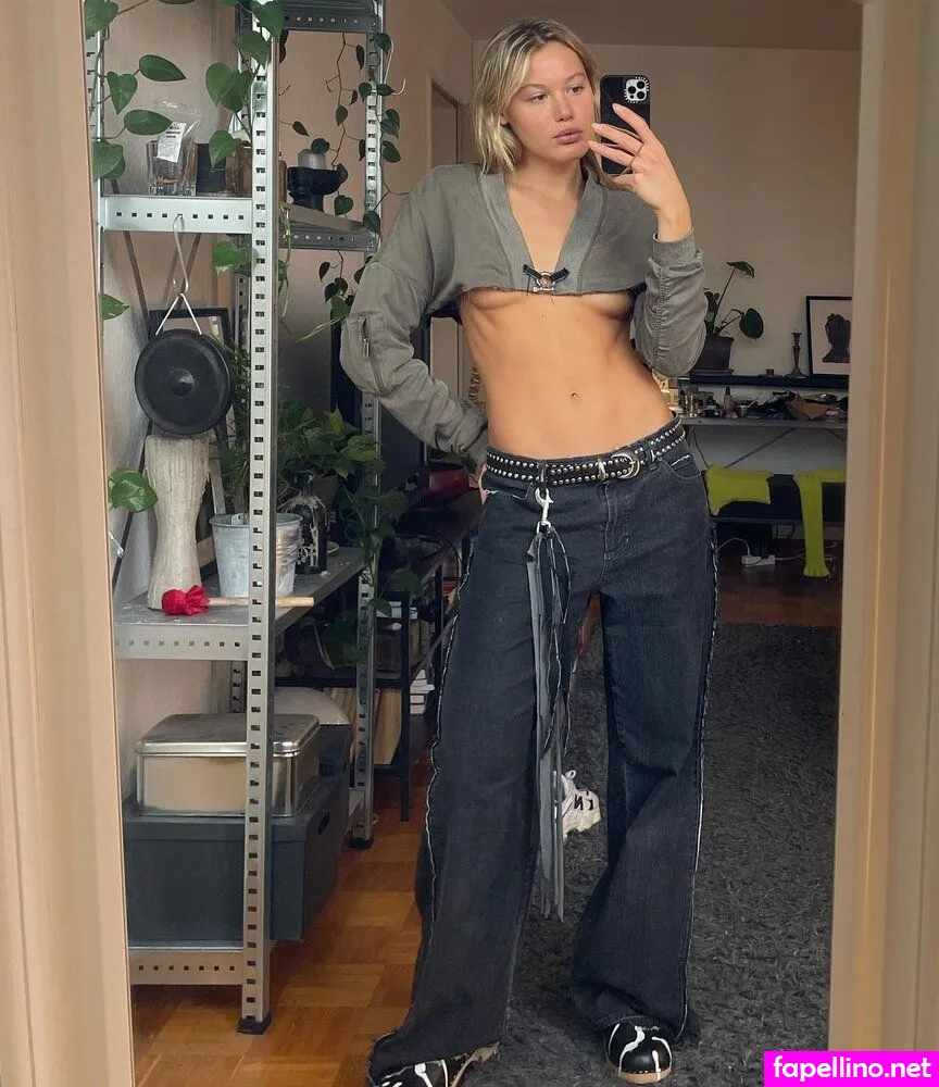 karlotta.emilie Nude Leaked OnlyFans Photo #EPfaYienbo