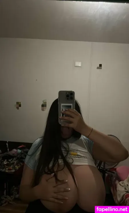 Karlyyy 02 OnlyFans Thumbnail #s371cXunIz