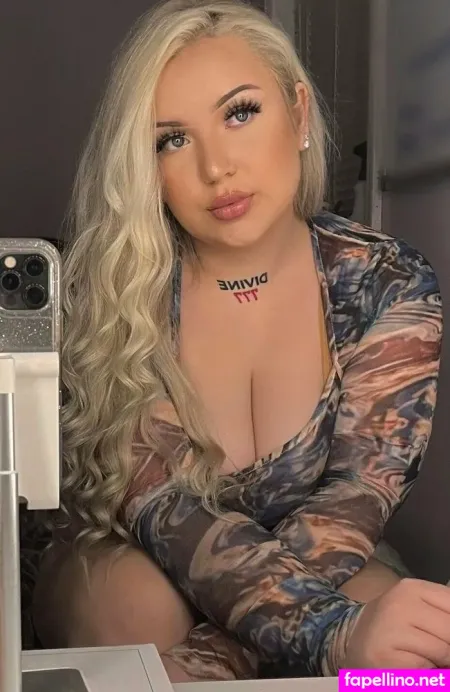 Karmaalexis OnlyFans Thumbnail #qNLY4oEniL
