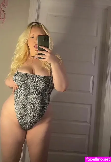 Karmalexis OnlyFans Thumbnail #Ul2ZBfEMZT