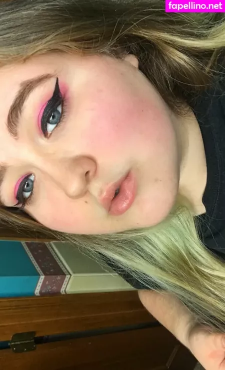 Karmatheslut777 OnlyFans Thumbnail #al0BcTuRwU