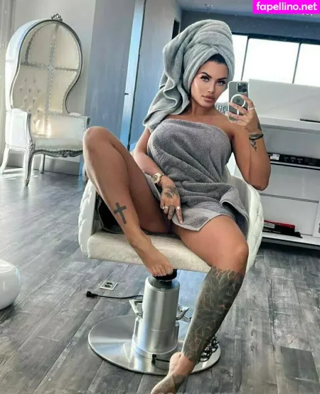 Karmen Twerks OnlyFans Thumbnail #4SD4tf0vyb