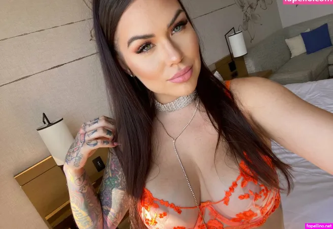 Karmen Unlocked OnlyFans Thumbnail #BzSpQtkues