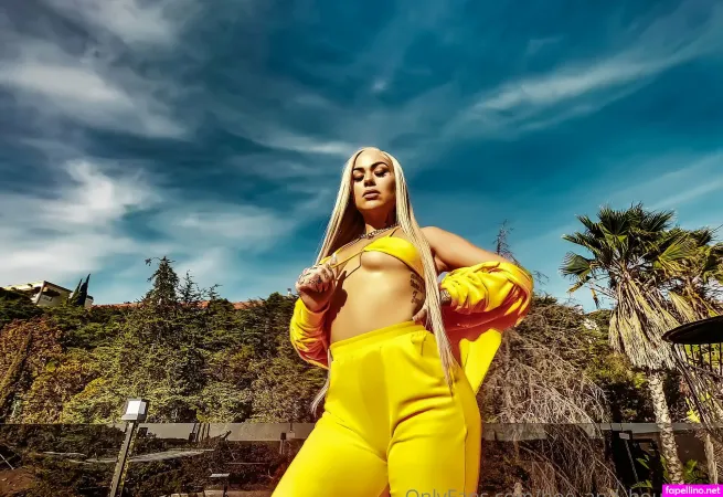 Karmen Unlocked OnlyFans Thumbnail #e5foZkrS3H