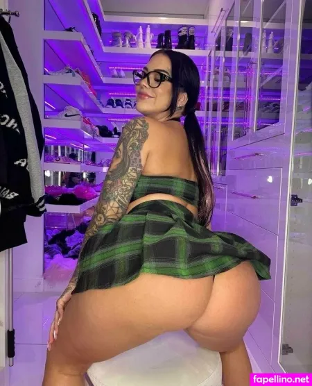 Karmenkarma 5 OnlyFans Thumbnail #UNyrk15o8M