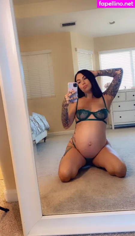 Karmens Library OnlyFans Thumbnail #5xvXaMtbIy